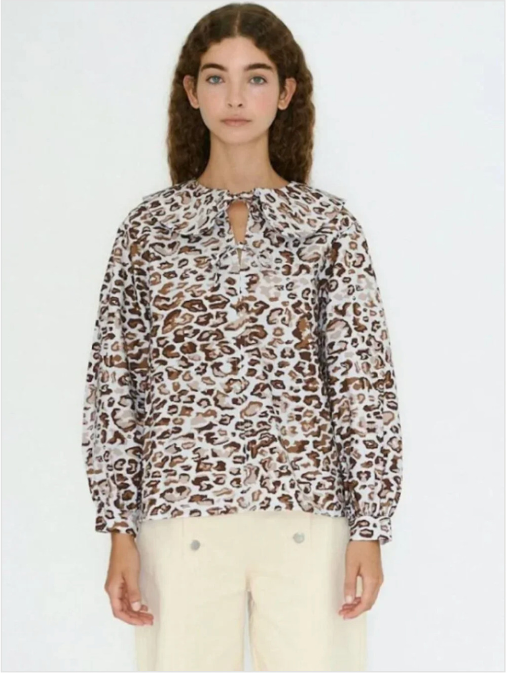 The Tiny Big Sister Animal Print Tie Blouse NWT Cotton Leopard Collar Large 42